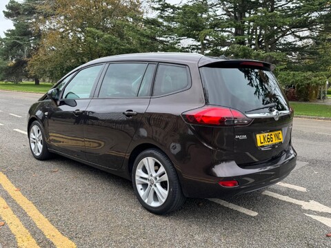 Vauxhall Zafira SRI 5