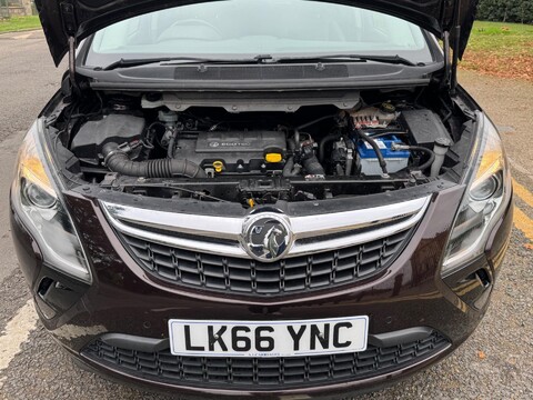 Vauxhall Zafira SRI 31