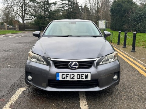 Lexus CT 200H SE-L 2