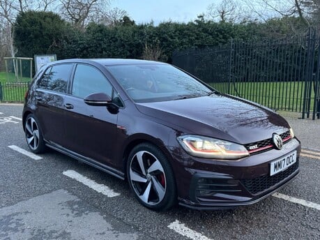 Volkswagen Golf GTI TSI