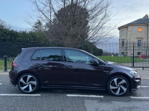 Volkswagen Golf GTI TSI 8