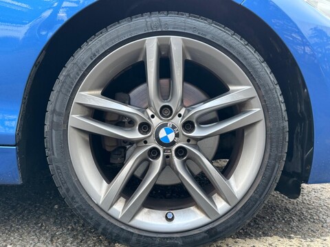 BMW 2 Series 220D M SPORT 9