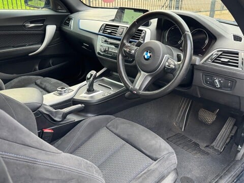 BMW 2 Series 220D M SPORT 18