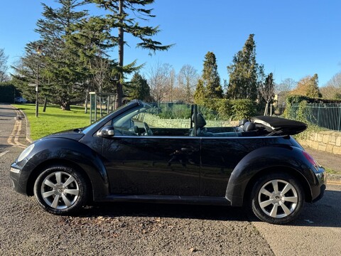 Volkswagen Beetle CABRIOLET 8V TIPTRONIC 4