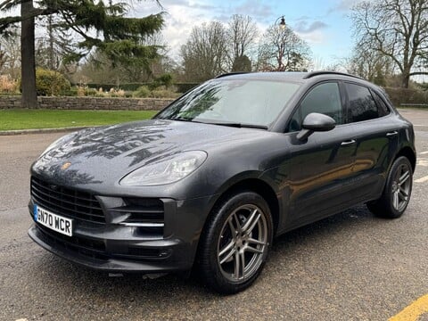 Porsche Macan PDK 5