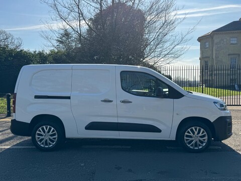 Citroen Berlingo 950 ENTERPRISE XL BLUEHDI 8