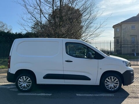 Peugeot Partner BLUEHDI PROFESSIONAL L1 8