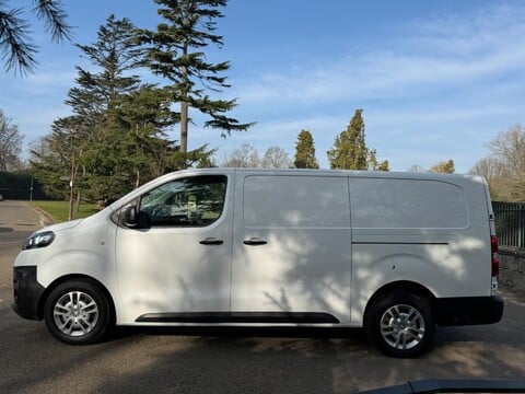 Vauxhall Vivaro L2H1 2900 DYNAMIC S/S 4