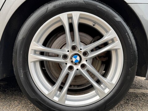 BMW 5 Series 520D M SPORT TOURING 11