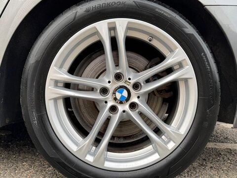 BMW 5 Series 520D M SPORT TOURING 11