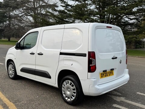 Vauxhall Combo L1H1 2300 SPORTIVE S/S 5