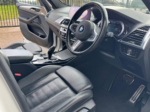 BMW X3 XDRIVE20D M SPORT 18