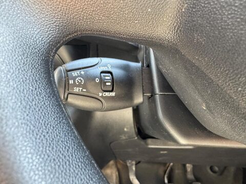 Peugeot Partner BLUEHDI PROFESSIONAL L1 23