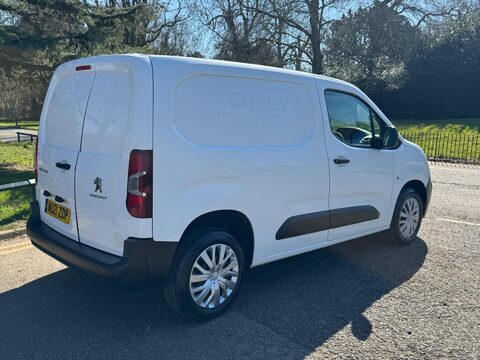 Peugeot Partner BLUEHDI PROFESSIONAL L1 6