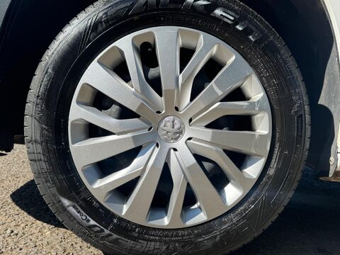 Peugeot Partner BLUEHDI PROFESSIONAL L1 12