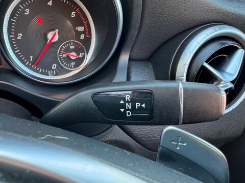 Mercedes-Benz CLA Class CLA 220 D AMG LINE 37