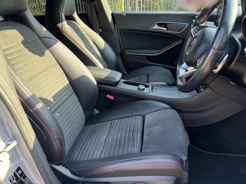 Mercedes-Benz CLA Class CLA 220 D AMG LINE 21