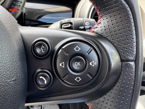 Mini Hatch COOPER S 32