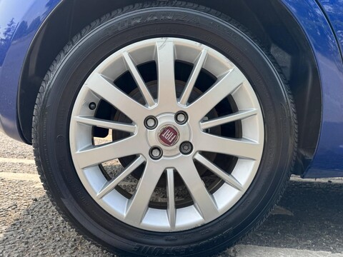Fiat Grande Punto ELEGANZA 10