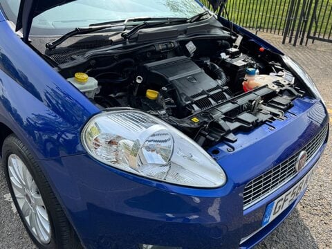 Fiat Grande Punto ELEGANZA 25