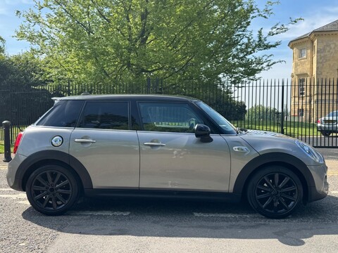 Mini Hatch COOPER S 8