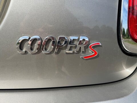 Mini Hatch COOPER S 18
