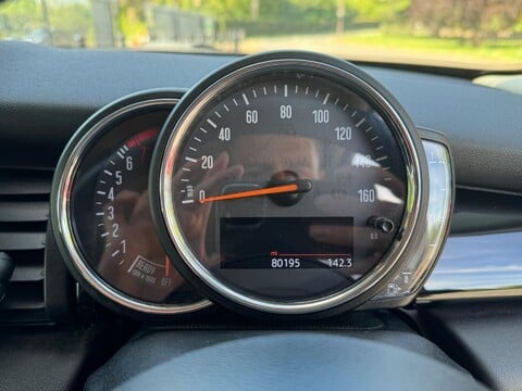 Mini Hatch COOPER S 24