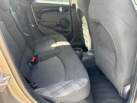 Mini Hatch COOPER S 20