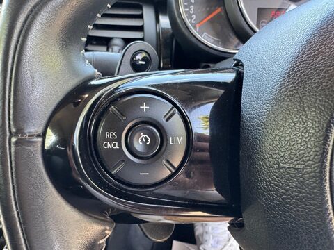 Mini Hatch COOPER S 28