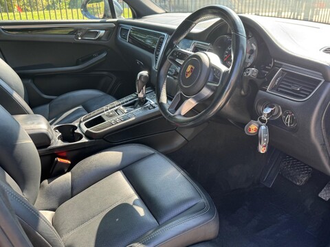 Porsche Macan D S PDK 24