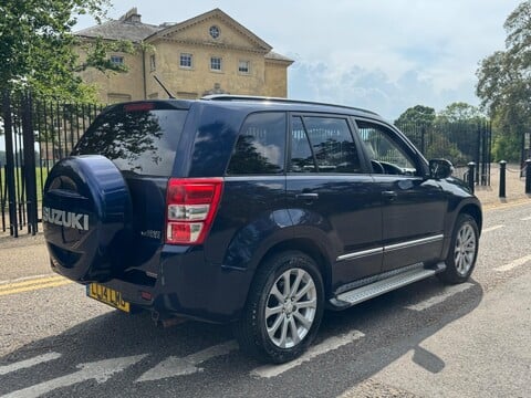 Suzuki Grand Vitara SZ5 7