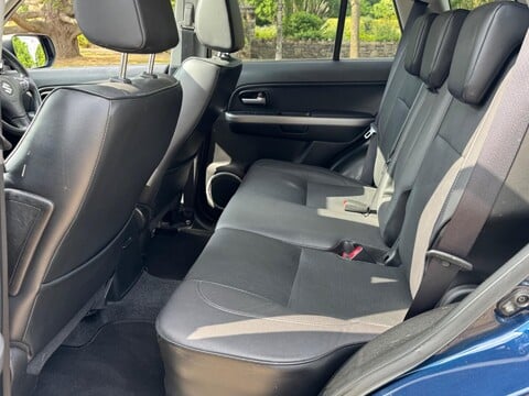 Suzuki Grand Vitara SZ5 15