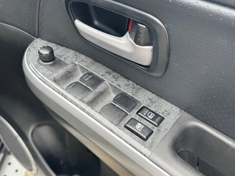 Suzuki Grand Vitara SZ5 24