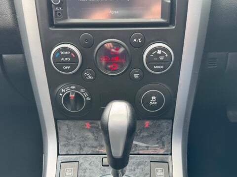 Suzuki Grand Vitara SZ5 28