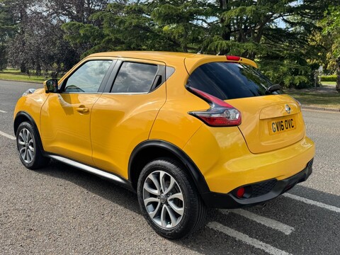 Nissan Juke TEKNA XTRONIC 5
