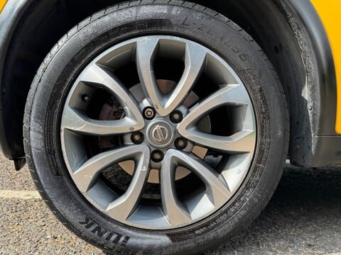Nissan Juke TEKNA XTRONIC 9
