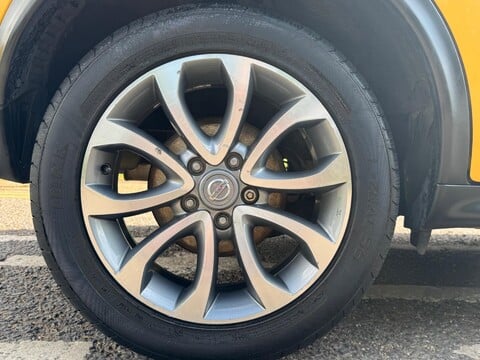 Nissan Juke TEKNA XTRONIC 12