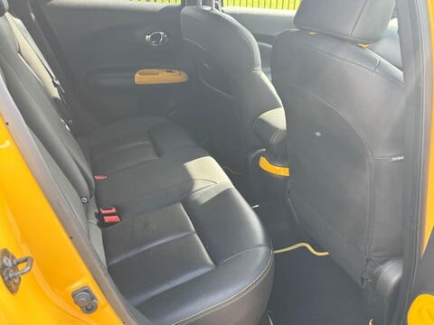 Nissan Juke TEKNA XTRONIC 18