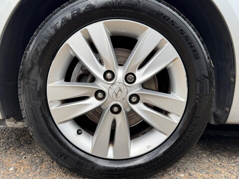 Hyundai ix20 ACTIVE 12