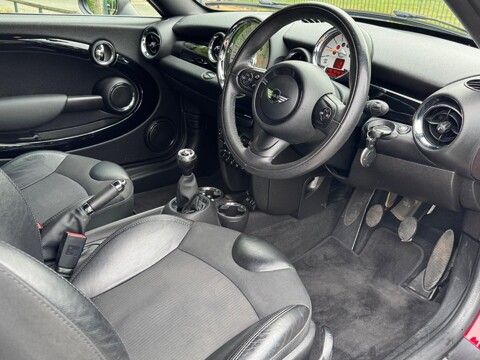 Mini Coupe COOPER 16