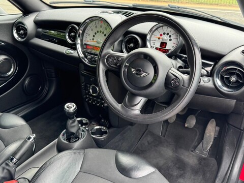 Mini Coupe COOPER 17