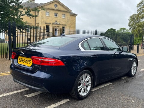 Jaguar XE GTDI PRESTIGE 7