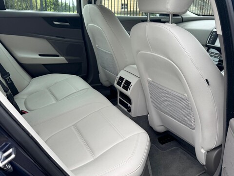 Jaguar XE GTDI PRESTIGE 18