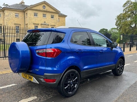 Ford Ecosport TITANIUM 7