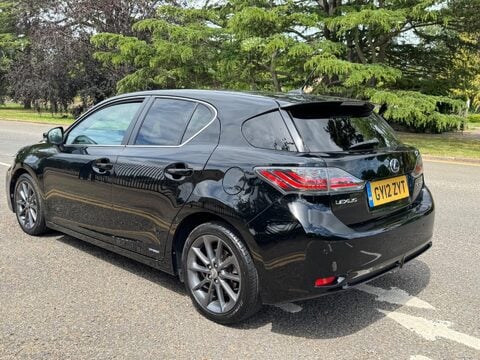 Lexus CT 200H SE-L 5