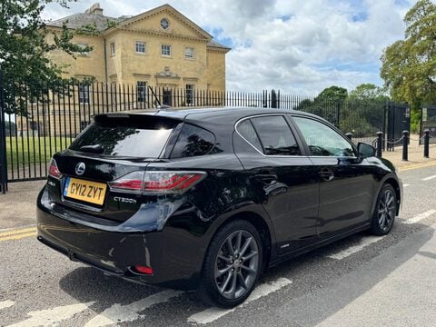 Lexus CT 200H SE-L 7
