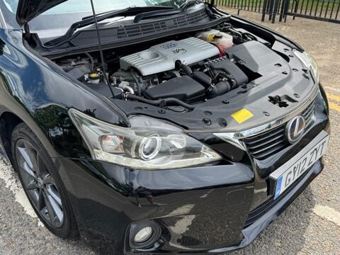 Lexus CT 200H SE-L 30