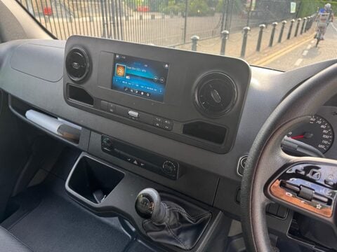 Mercedes-Benz Sprinter 315 CDI PROGRESSIVE 21