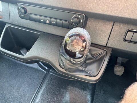 Mercedes-Benz Sprinter 315 CDI PROGRESSIVE 28