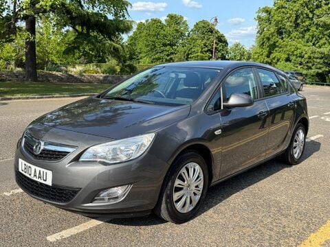 Vauxhall Astra EXCLUSIV 3